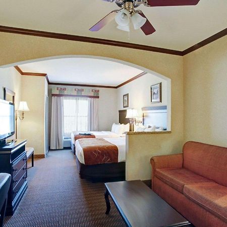 Comfort Suites University Drive College Station Exterior photo